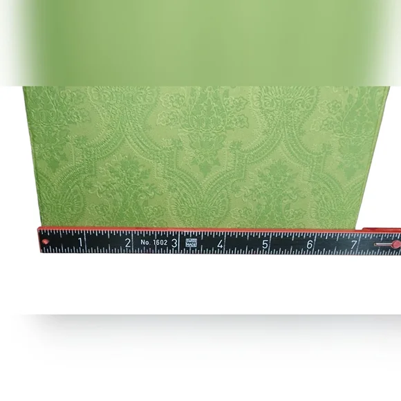 Gucci Empty Magnetic Closure Box, 14-1/4"L x 11"W x 7"D - Picture 10 of 12